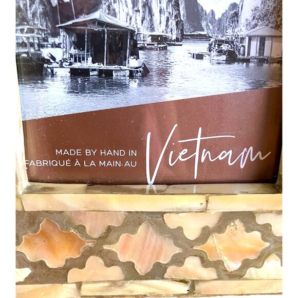 Mother of Pearl Handmade Mosaic Laquer 4x6 Rectangular Frame- Made in Vietnam - Picture 5 of 15